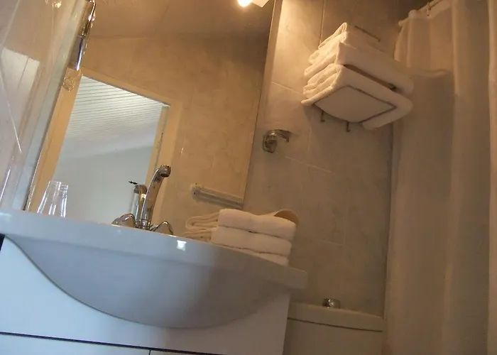 Hotell U Pozzu 2*